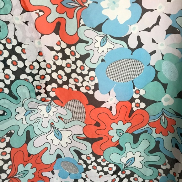 LULAROE Floral Kimono Open Front Cardigan Semi Sheer Coverup Shirley Size Medium - Picture 9 of 16